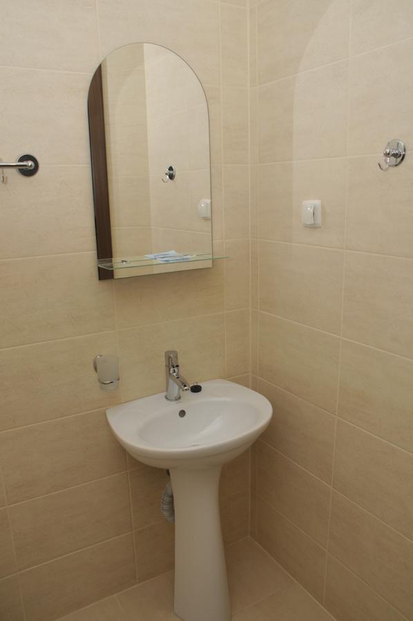 Hotel Dom Fedorovyh Sergeyevka Esterno foto